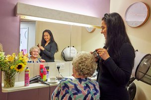 Holmwood Care Centre salon