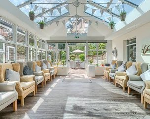 Grassington House, Dorchester, sun room