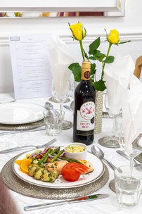 Avon Park in Southampton, Dining Table Decor
