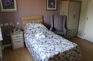 Maun View Care Home in Mansfield Bedroom