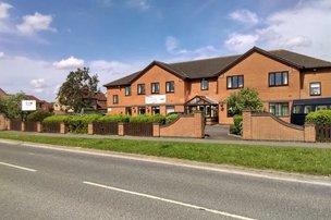Kesteven Grange in Hull, front of building