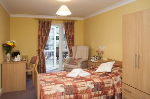 Kingfisher House Care Home in Newmarket, bedroom