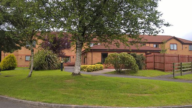 Llys Newydd, exterior of home 