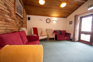 Llys Hafren Care Home - Comfortable lounge area