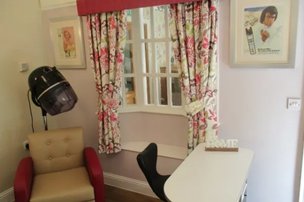 Lomond Court, salon 