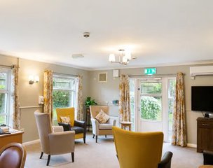 Whitefarm Lodge, Twickenham, communal area