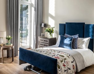 Hallmark Esher Residences, bedroom