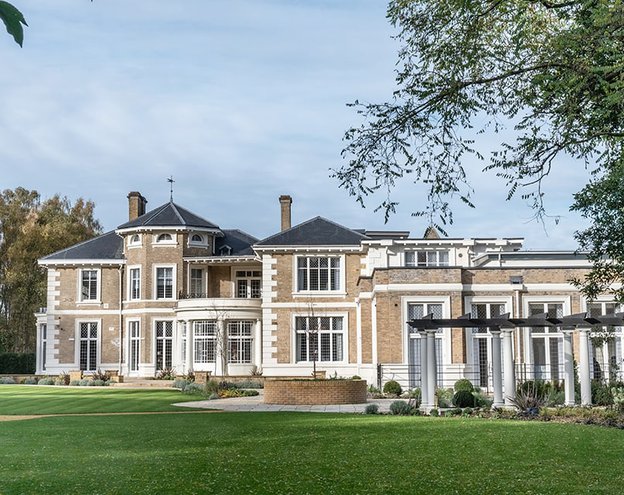 Hallmark Esher Residences, exterior