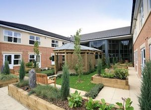 Lydgate Lodge Care Home in Batley, West Yorkshire Exterior
