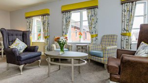 Market Lavington, lounge area 