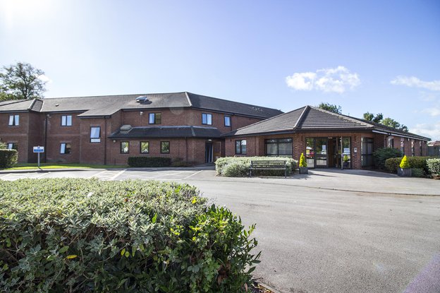 Maun View Care Home in Mansfield