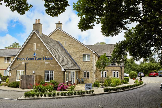 Priory Court, Stamford, Front of the home 