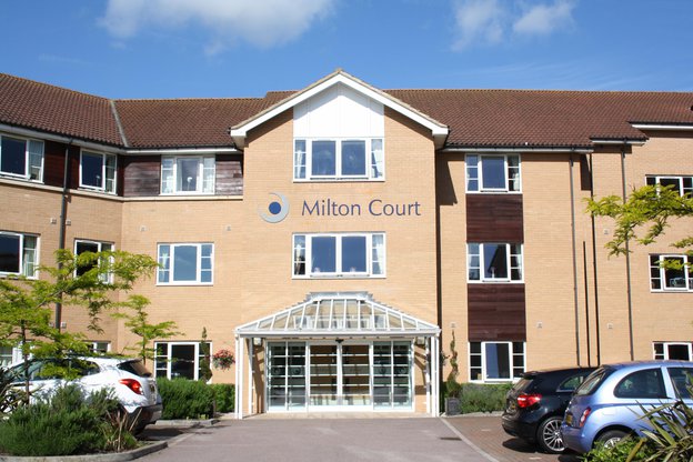 Milton Court, Milton Keynes, Front of the home 