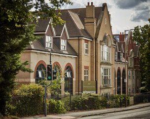 Brentwood Arches, Essex, Front Exterior