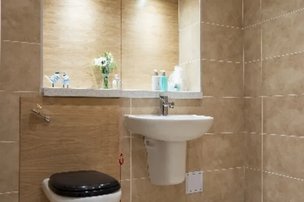 Newlands Nursing & Residential Home in Stockport, bathroom