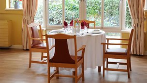 Oakhill House Care Home in Horsham, dining room