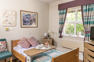 Oaktree Care Home in Bristol, Bedroom