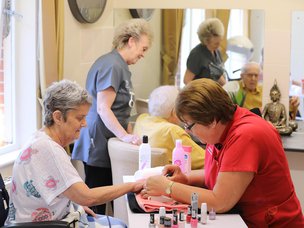 Oakwood House Care Home in Norwich salon