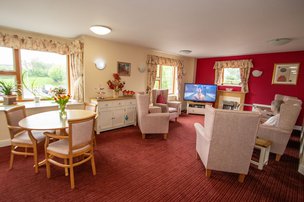 Orchard Place - comfortable lounge