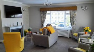 The Orchards in Birmingham, living room