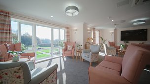 Peverel Green, Chelmsford, lounge with window 