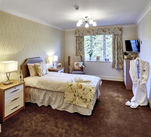 Priory Court, Stamford, Bedroom 