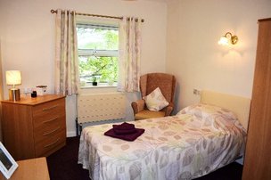 Pytchley Court Nursing Home in Brixworth, bedroom