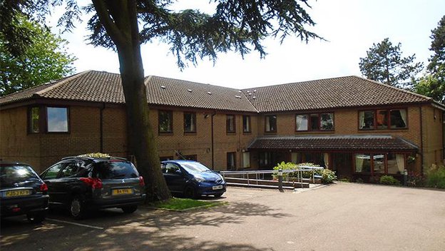 Pytchley Court Nursing Home in Brixworth, front entrance