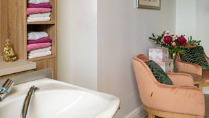 Quarry Hall in Cardiff, salon