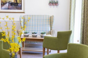 Oak Springs Care Home quiet lounge