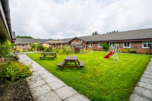 Redmill in East Lothian, garden and patio
