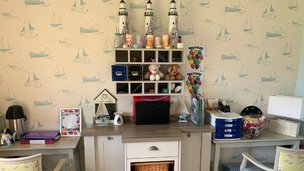 Redmill in East Lothian, decorations