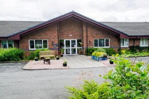 Redmill in East Lothian, front entrance