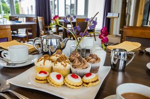 Riverside View in Dundee, afternoon tea