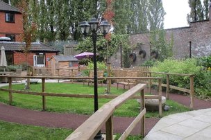 Rose Court Nursing and Residential Home in Manchester,Rose Court Nursing and Residential Home in Manchester, garden