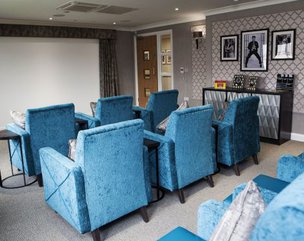 Woodland View in Droitwich, cinema