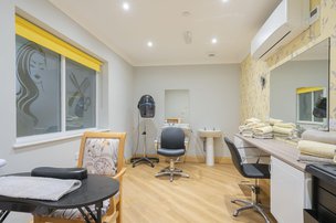 Salon at Hillview Care Home in Ware