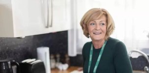 GoodOaks Homecare - Farnham, Alton, Haslemere, elderly lady 