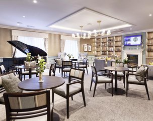 Barnet Grange Care Home, London, Lounge