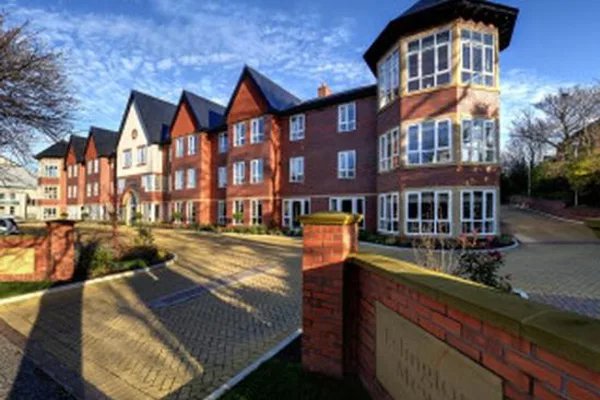 Springfield House in Gateshead, front entrance