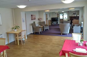 Springwater Lodge Care Home in Nottingham, lounge