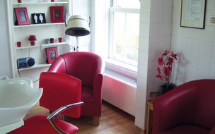 Stirlings in Wantage, Salon