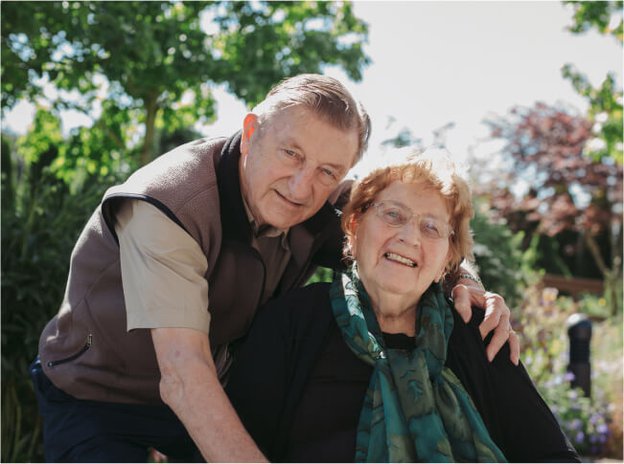 meloosha-homecare-falkirk-elderly-couple