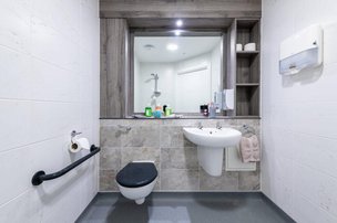 Sleaford Hall Care Home in Lincolnshire ensuite