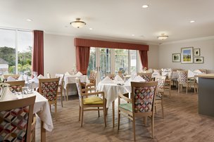 Tarring Manor in Worthing dining area