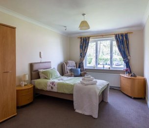 The Hillings in St Neots, bedroom