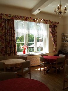 Dauntsey House, interior lounge