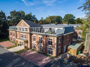 Tranby Park Care Home Exterior
