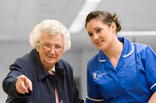 Bluebird Home Care in Kensington & Chelsea elderly lady with care giver