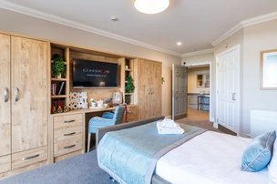 Watermeadow Grange, Exeter. Bedroom. 